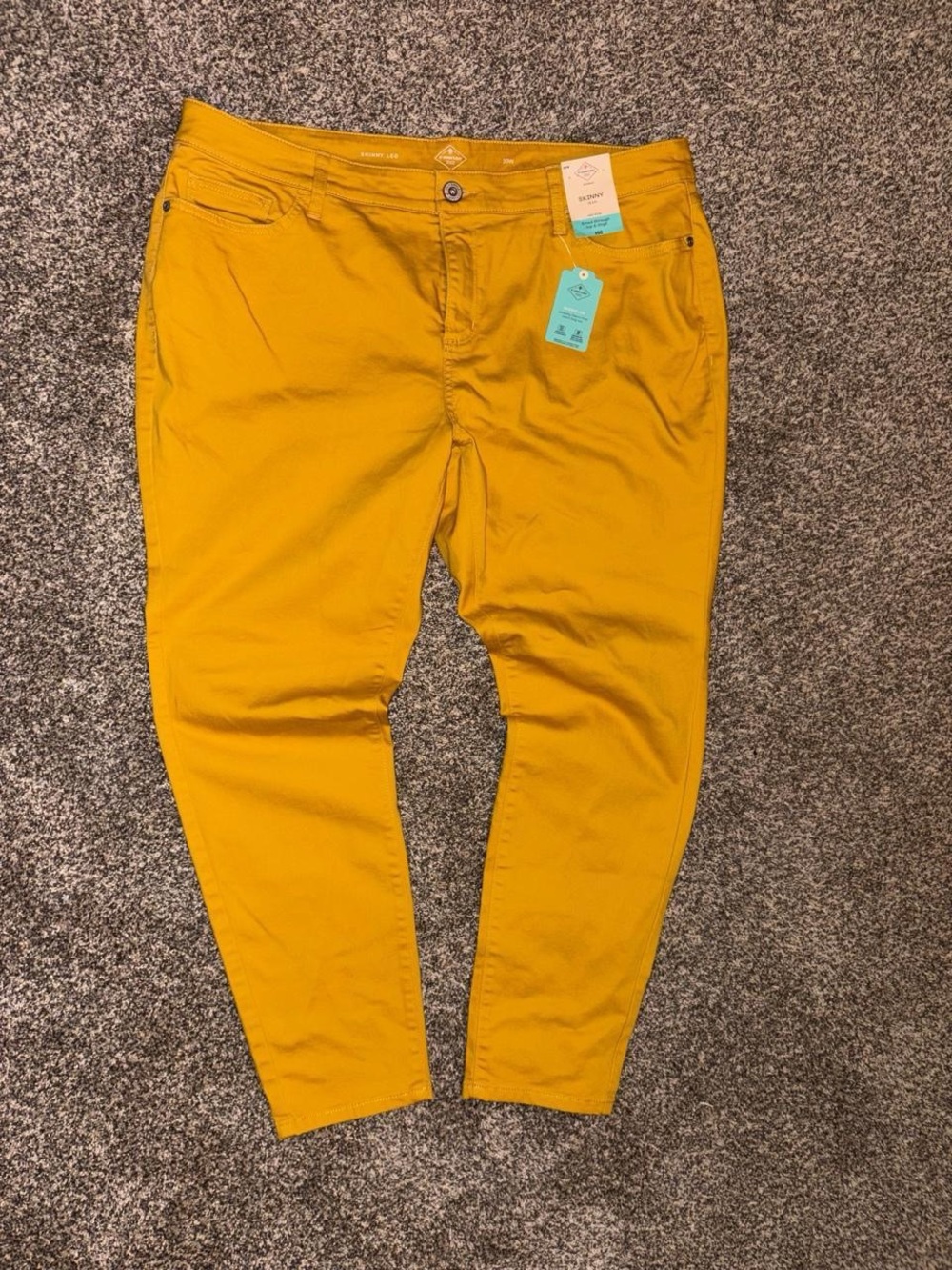 NWT Mustard Yellow Colored Skinny Jeans